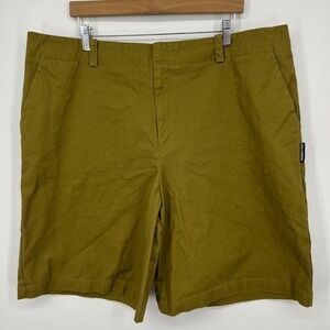 Collusion Chino Shorts Men's 38‎ Olive Green Flat Front Solid Cotton Pockets